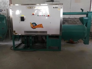 高效黄瓜导航在线观看製糝機苞米碴子機磨渣機